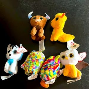 Bundle 🦄 at 8 for $25. See details below.